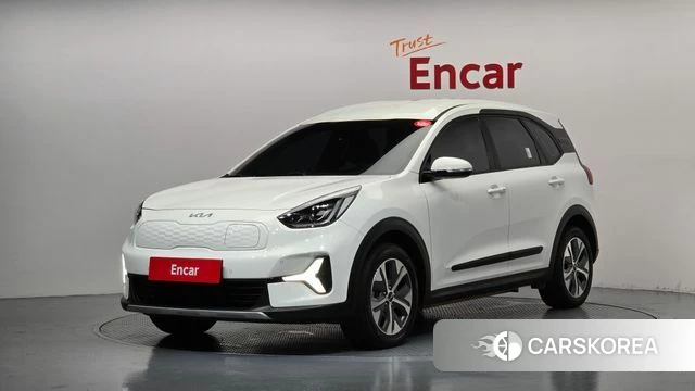Kia Niro Plus 2022 Белый из Кореи