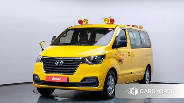 Hyundai The New Grand Starex 2018 Желтый из Кореи