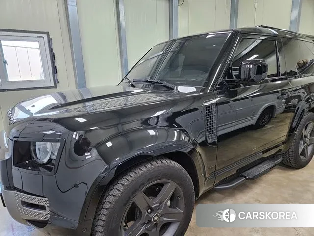 Land Rover Defender (L663) 2025 Черный из Кореи