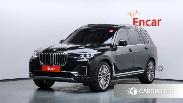 BMW X7 (G07) 2022 Черный из Кореи