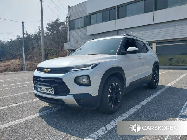 Chevrolet (GM Daewoo) Trailblazer 2022 Белый из Кореи