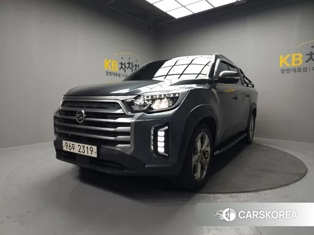 Ssangyong The New Rexton Sport 2021 Серый из Кореи