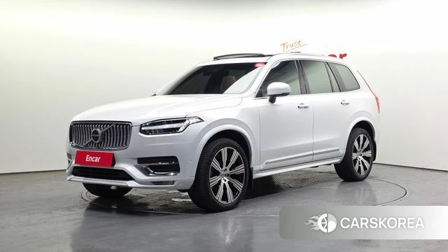 Volvo XC90 second Generation 2022 Белый из Кореи