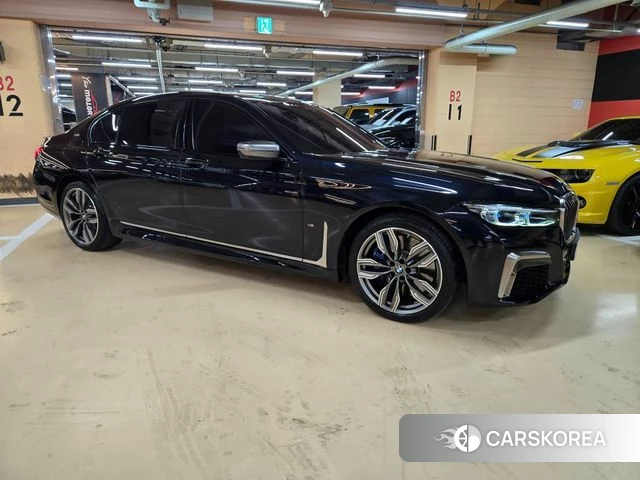 BMW 7 Series (G11) 2022 Черный из Кореи