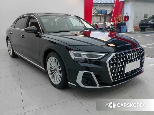 Audi A8 2023 Черный из Китая