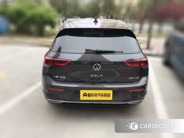 Volkswagen Golf 2021 Темно-серый из Китая