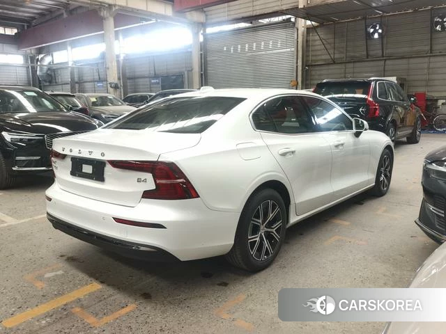 Volvo S60 2025 Белый из Китая