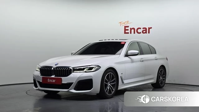 BMW 5 Series (G30) 2022 Белый из Кореи