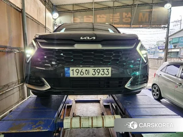 Kia The New Sportage 5th Generation Hybrid 2024 Черный из Кореи