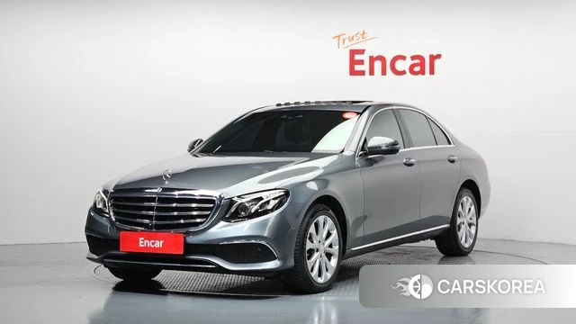 Mercedes-Benz E-Class W213 2018 Серый из Кореи