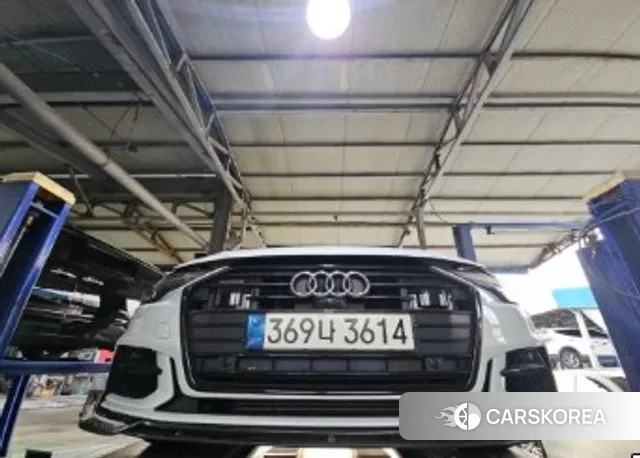 Audi A6 (C8) 2021 Белый из Кореи