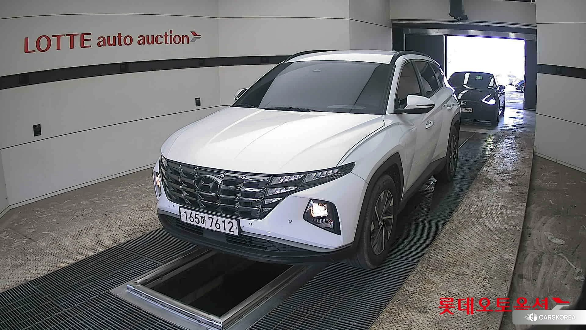 Hyundai Tucson 2022 Creamy White Pearl из Кореи