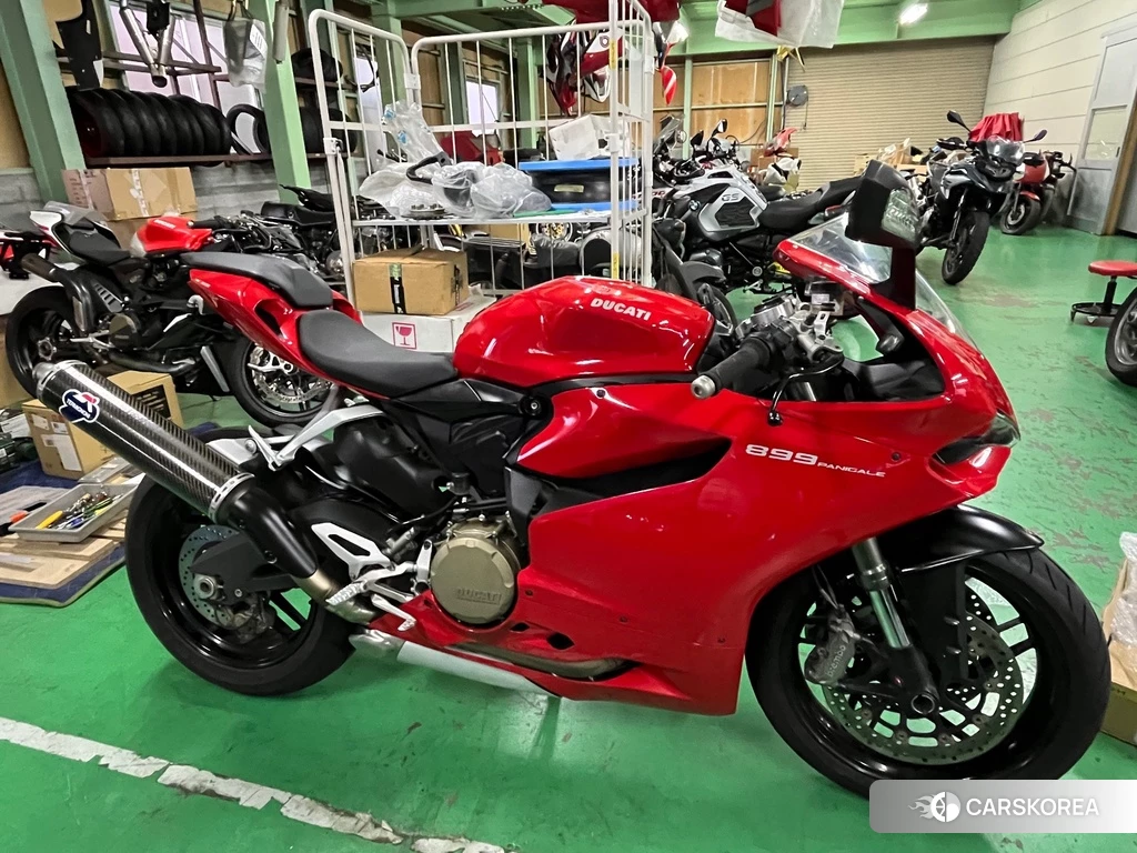 Проданный Ducati 899 PANIGALE 2013 из Японии