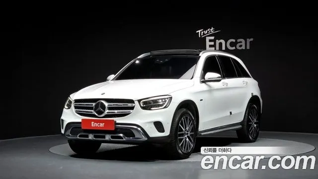Mercedes-Benz GLC-Class X253 2021 Белый из Кореи