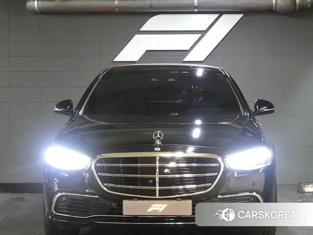 Mercedes-Benz S-Class W223 2022 Черный из Кореи