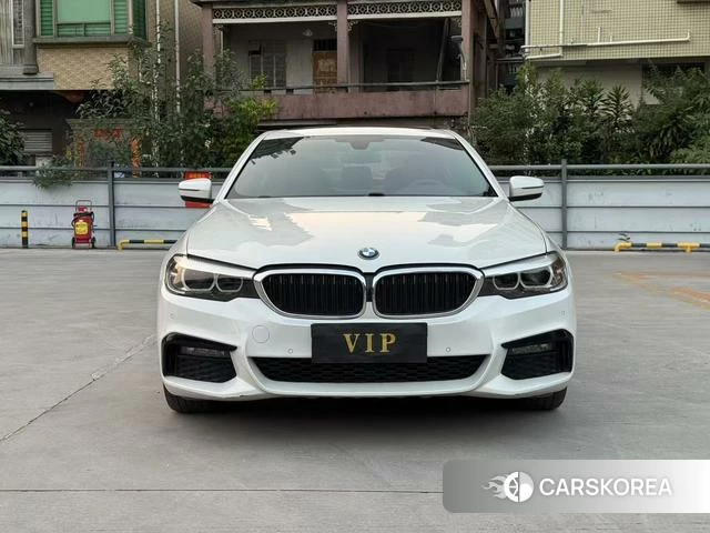 BMW 5 series id 3876213 из Китая