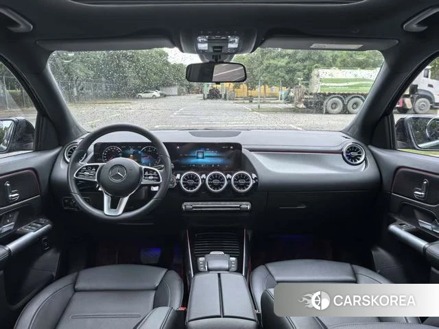 Mercedes-Benz GLA 2021 Черный из Китая