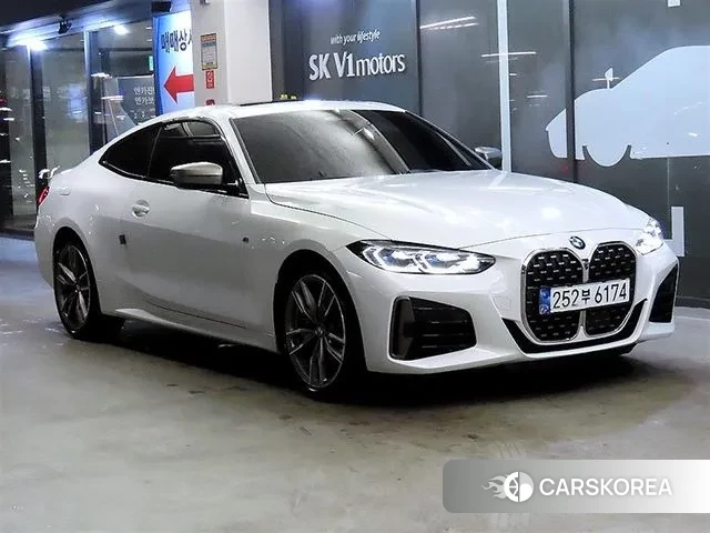 BMW 4 Series (G22) 2023 Белый из Кореи