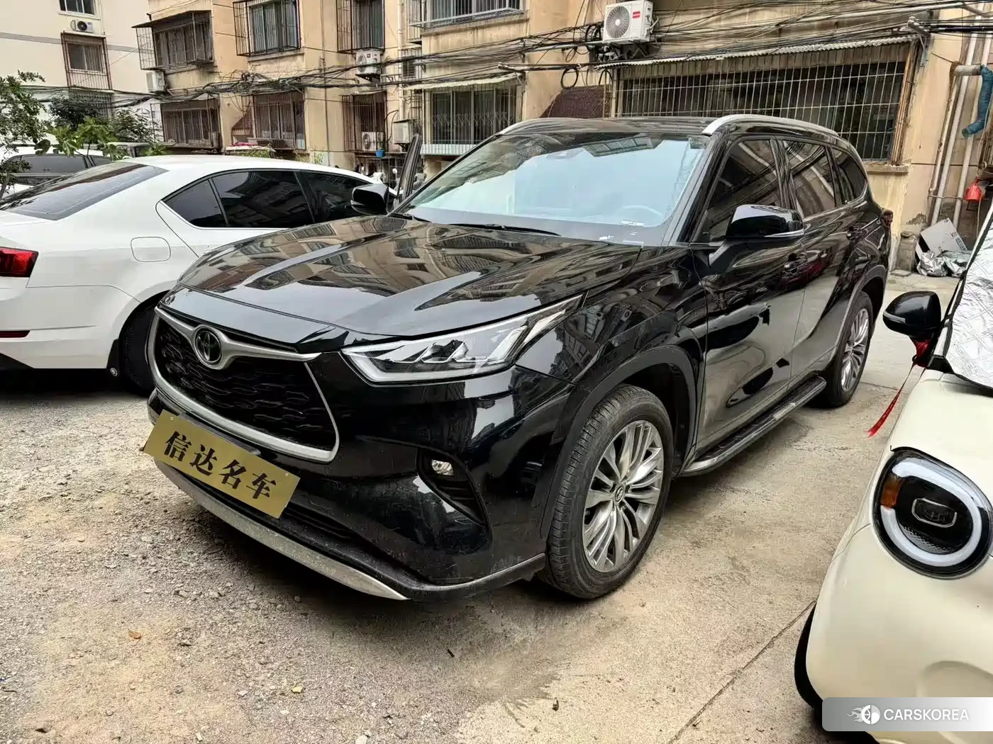 Toyota Highlander 2024 Черный из Китая
