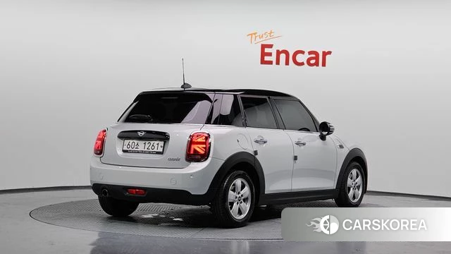 Mini Cooper 2018 Серебристо-серый из Кореи