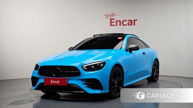 Mercedes-Benz E-Class W213 2022 Небесно-голубой из Кореи