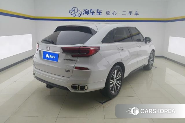 Honda Crown Road 2022 Белый из Китая