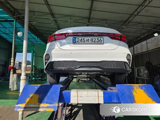 Kia The New K3 2nd generation 2021 Белый из Кореи