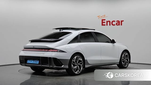 Hyundai Ionic 6 2023 Белый из Кореи