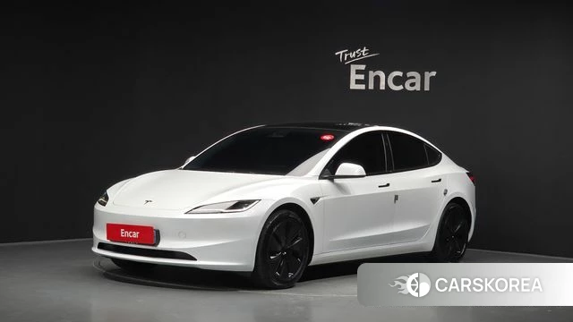 Tesla Model 3 2024 Белый из Кореи
