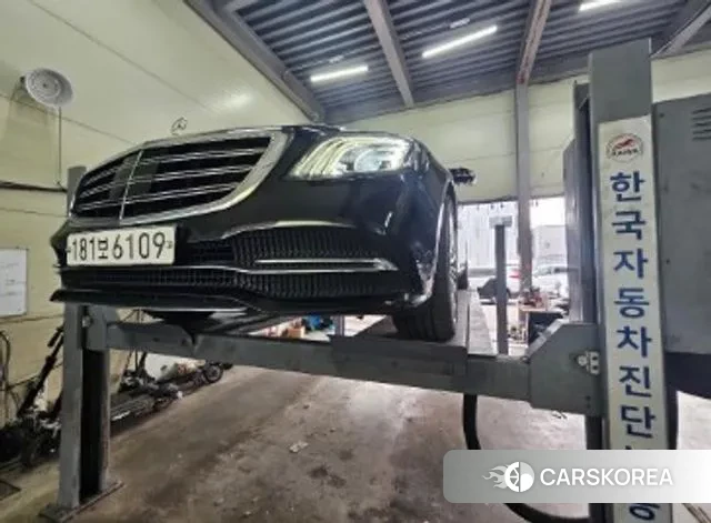 Mercedes-Benz S-Class W222 2018 Черный из Кореи