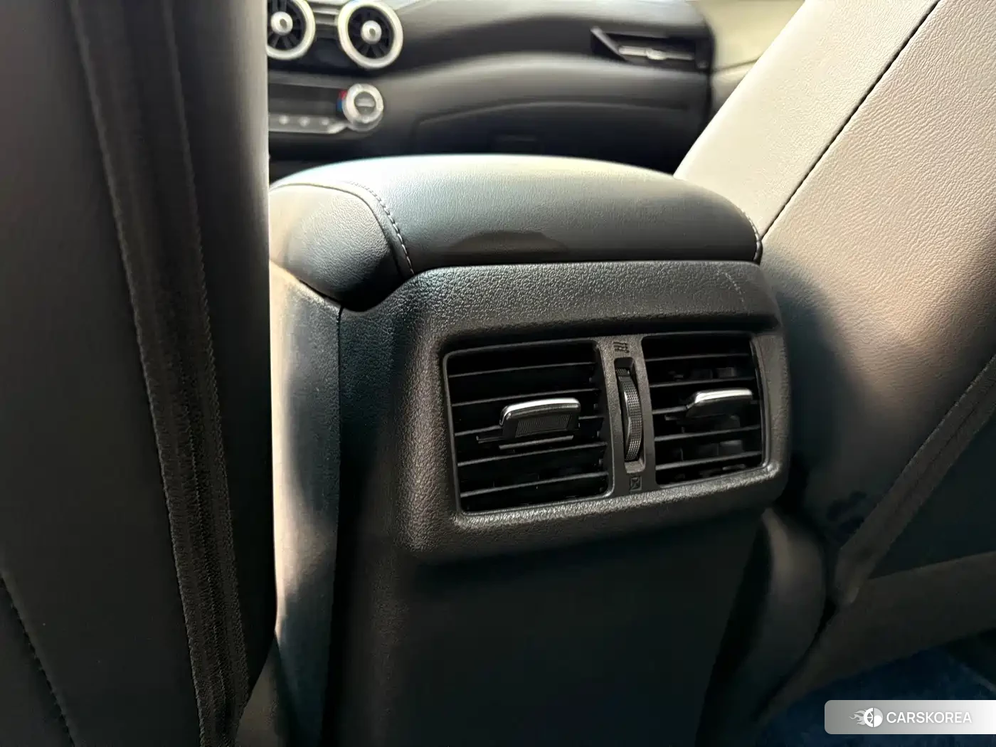 Nissan Sylphy 2022 Белый из Китая