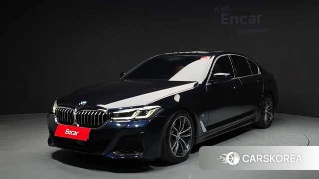 BMW 5 Series (G30) 2022 Черный из Кореи