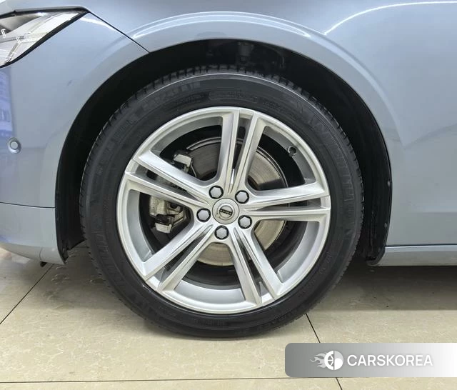 Volvo S90 2018 Синий из Китая
