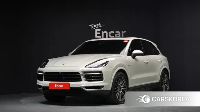 Porsche Cayenne (PO536) 2021 Серый из Кореи