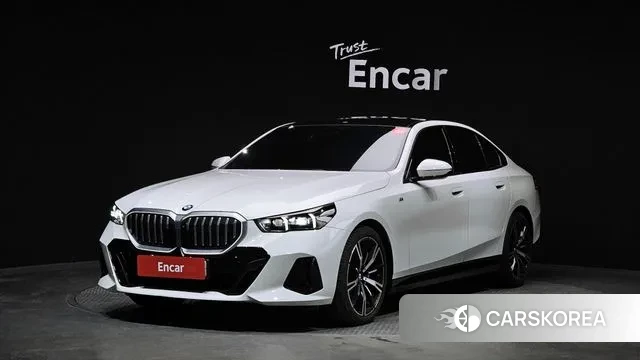 BMW 5 Series (G60) 2024 Белый из Кореи