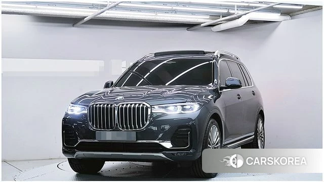 BMW X7 (G07) 2022 Серый из Кореи