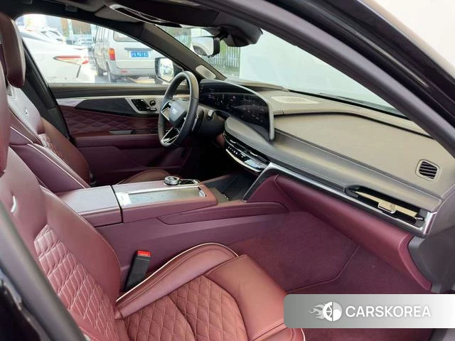 Cadillac CT6 2025 Черный из Китая