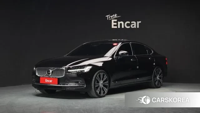 Volvo S90 2023 Черный из Кореи