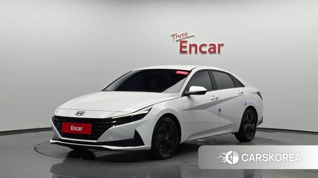 Hyundai Avante Hybrid (CN7) 2023 Белый из Кореи