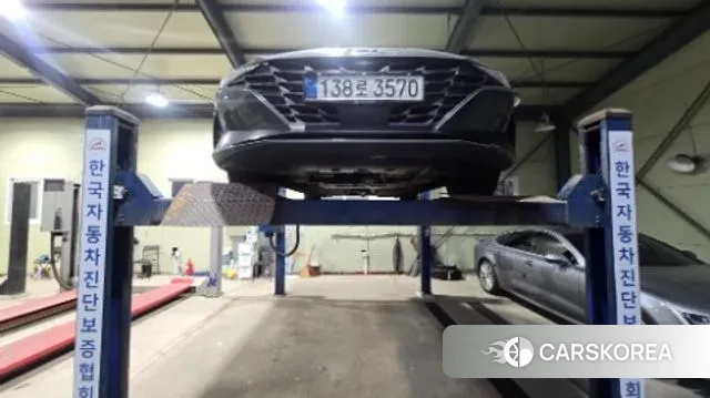 Hyundai Avante (CN7) 2021 Серый из Кореи