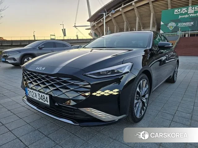 Kia K8 2022 Черный из Кореи