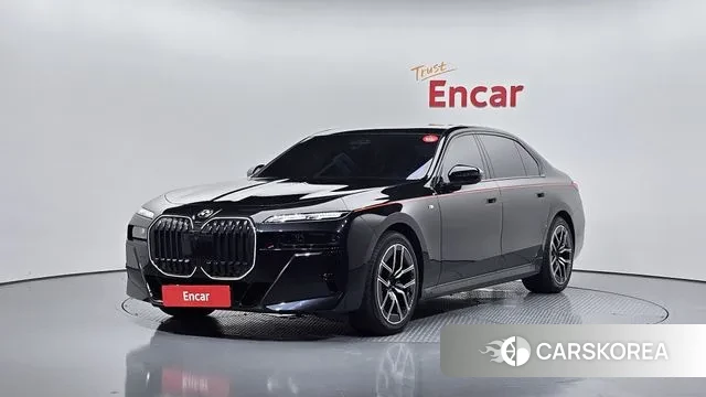 BMW 7 Series (G70) 2024 Черный из Кореи