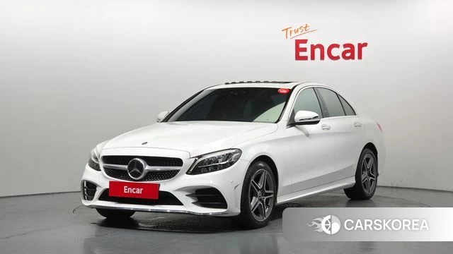Mercedes-Benz C-Class W205 2021 Белый из Кореи