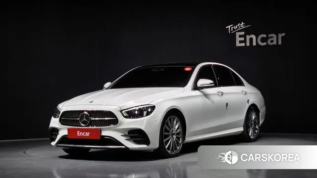 Mercedes-Benz E-Class W213 2021 Белый из Кореи