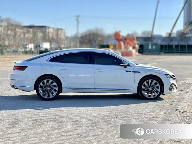 Volkswagen CC 2024 Белый из Китая