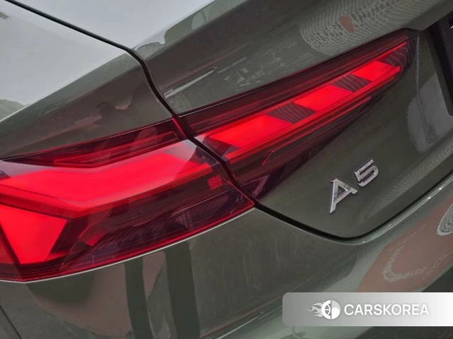 Audi A5 2023 Зеленый из Китая