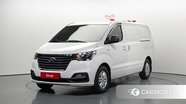 Hyundai The New Grand Starex 2021 Белый из Кореи