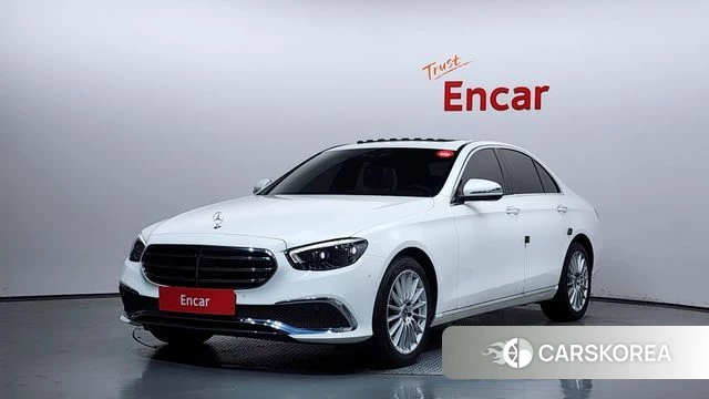 Mercedes-Benz E-Class W213 2020 Белый из Кореи