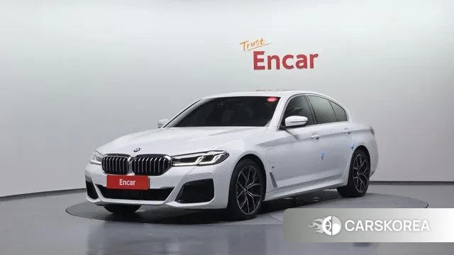 BMW 5 Series (G30) 2021 Белый из Кореи