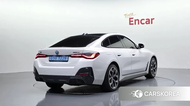 BMW i4 2024 Белый из Кореи